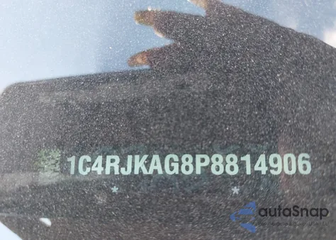 2023 Jeep Grand Cherokee L Laredo 4X4 from USA, damaged, VIN 1C4RJKAG8P8814906